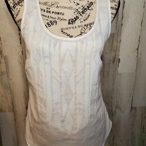 H&M Women's White/Ivory Sleeveless Scoop Neck Blou